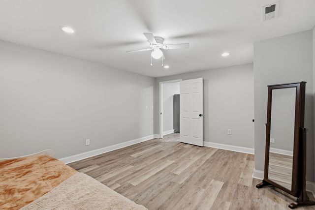 1072 Claylick Rd, White Bluff, TN 37187
