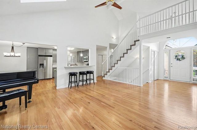 57837 Kaczmarek Drive, Washington, MI 48094