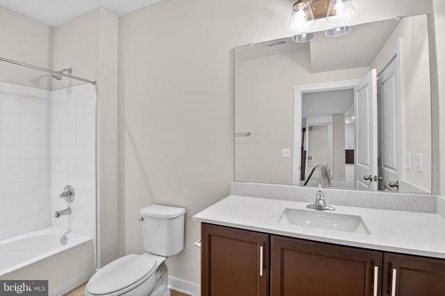 6822 FOUNTAIN PARK DR, Glenn Dale, MD 20769