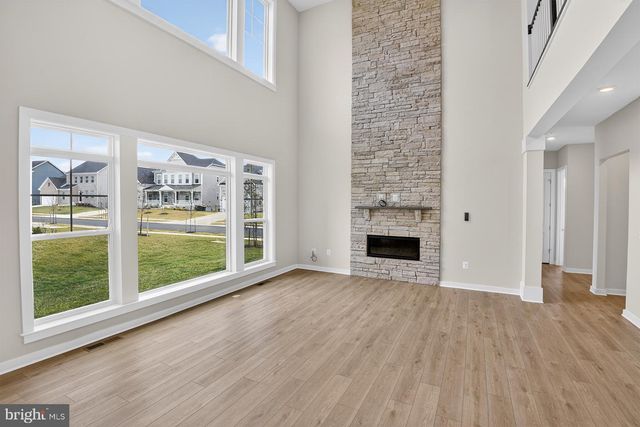 6822 FOUNTAIN PARK DR, Glenn Dale, MD 20769