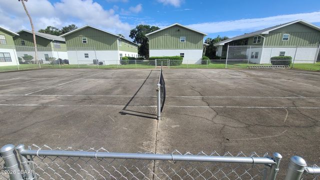 840 Center Ave Apt 30, Holly Hill, FL 32117