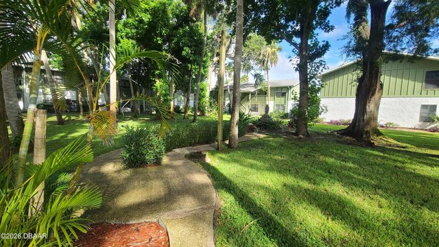 840 Center Ave Apt 30, Holly Hill, FL 32117