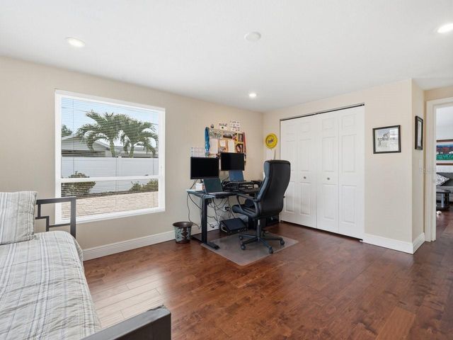 3650 SHADY BLUFFS DRIVE, Largo, FL 33770