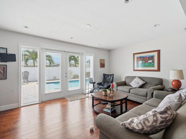 3650 SHADY BLUFFS DRIVE, Largo, FL 33770