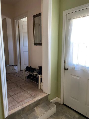 25300 Loma Prieta Avenue, Los Gatos, CA 95033