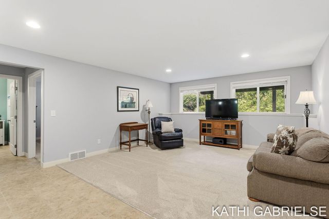 16273 Riverdale Court, Spring Lake, MI 49456