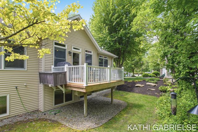 16273 Riverdale Court, Spring Lake, MI 49456