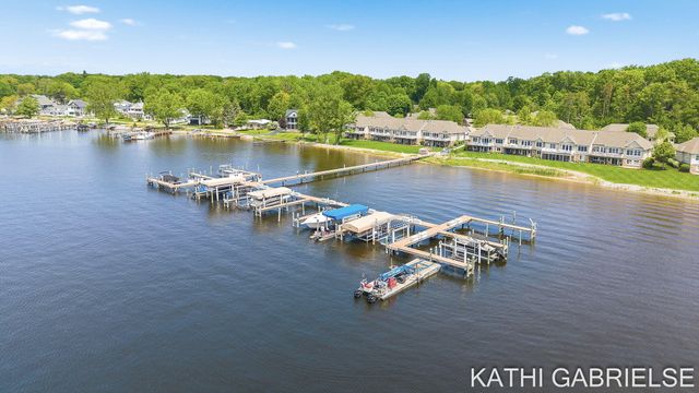 16273 Riverdale Court, Spring Lake, MI 49456