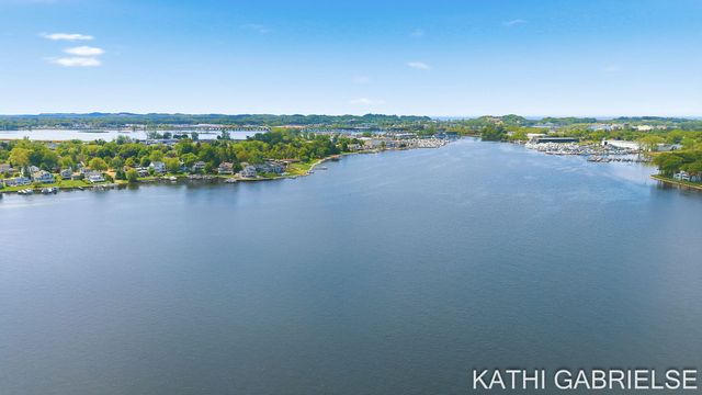 16273 Riverdale Court, Spring Lake, MI 49456