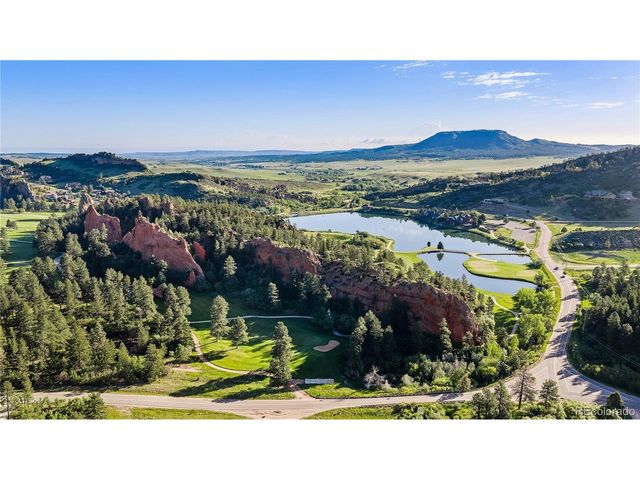 8125 Bannock Dr, Larkspur, CO 80118