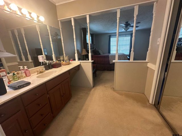 902 Pine Cove, Jacksonville, TX 75766