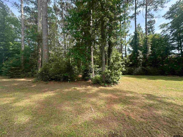 902 Pine Cove, Jacksonville, TX 75766