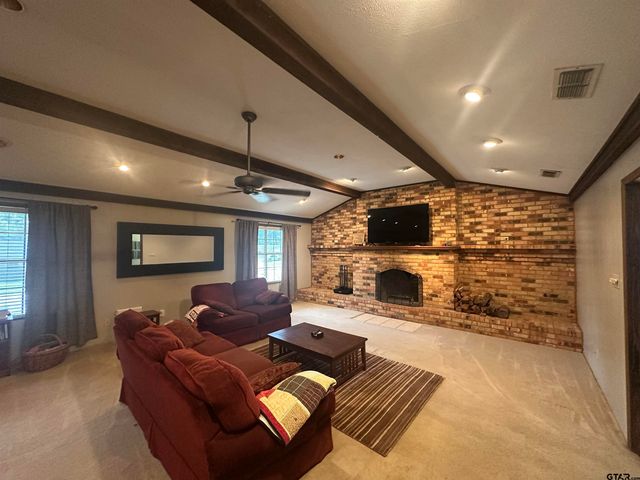 902 Pine Cove, Jacksonville, TX 75766