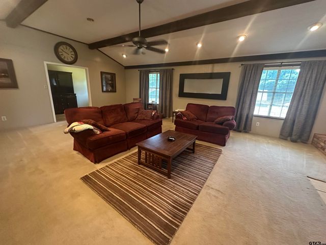 902 Pine Cove, Jacksonville, TX 75766