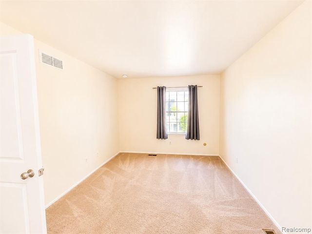 2708 Glenbridge Court, Ann Arbor, MI 48104