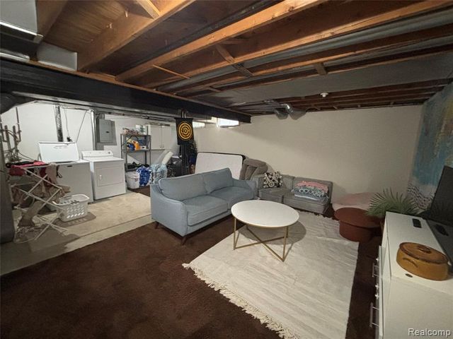 2708 Glenbridge Court, Ann Arbor, MI 48104