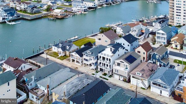 204 N SACRAMENTO AVE, Ventnor City, NJ 08406