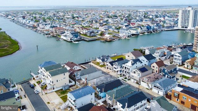 204 N SACRAMENTO AVE, Ventnor City, NJ 08406