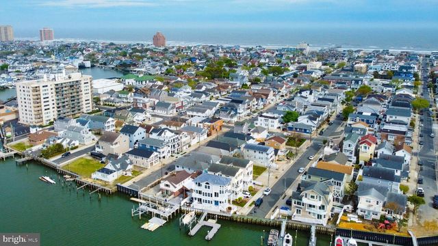 204 N SACRAMENTO AVE, Ventnor City, NJ 08406