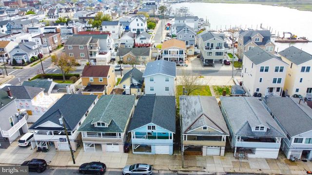 204 N SACRAMENTO AVE, Ventnor City, NJ 08406