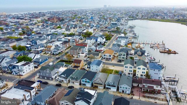 204 N SACRAMENTO AVE, Ventnor City, NJ 08406