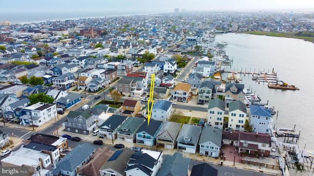 204 N SACRAMENTO AVE, Ventnor City, NJ 08406