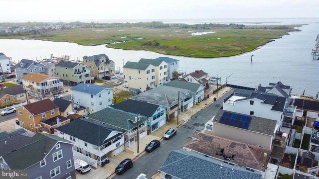 204 N SACRAMENTO AVE, Ventnor City, NJ 08406