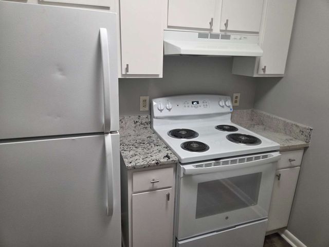 2929 Selena Dr Apt K147, Nashville, TN 37211