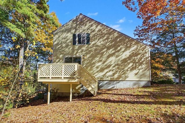 4 Tote Road, Sandown, NH 03873