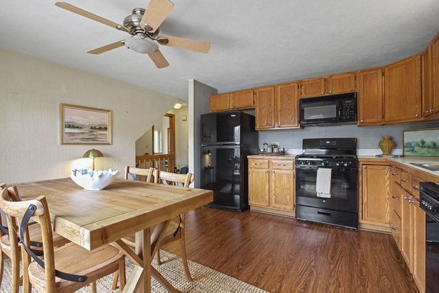 4 Tote Road, Sandown, NH 03873