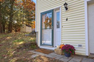 4 Tote Road, Sandown, NH 03873