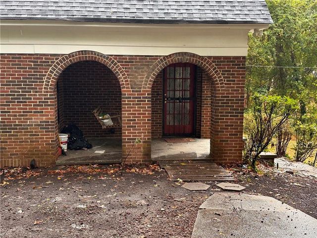 2312 Ben Hill SW Road, Atlanta, GA 30311