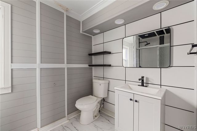 1013 13th Street, Niagara Falls, NY 14301