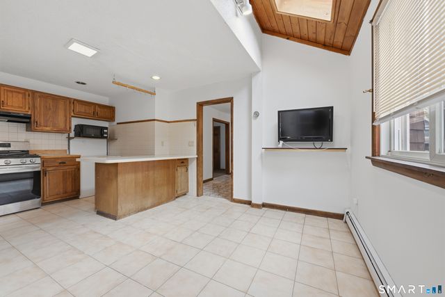 112 Howe Avenue, Shelton, CT 06484