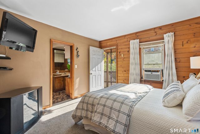 112 Howe Avenue, Shelton, CT 06484