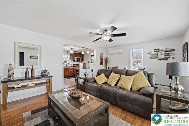 25 Spring Street, Port Carbon, PA 17965