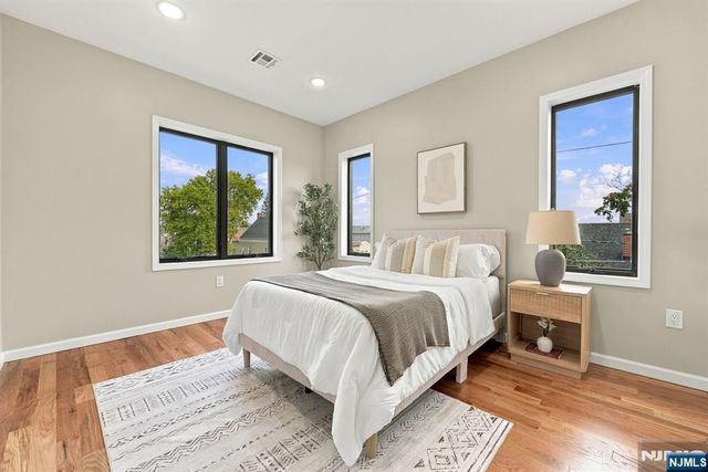500 Davis Avenue, Harrison, NJ 07029