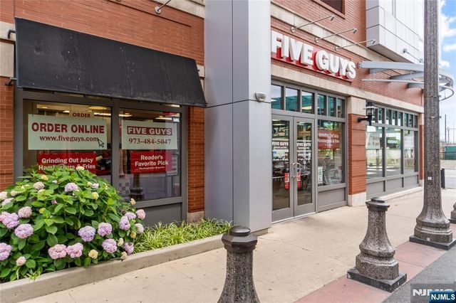 500 Davis Avenue, Harrison, NJ 07029