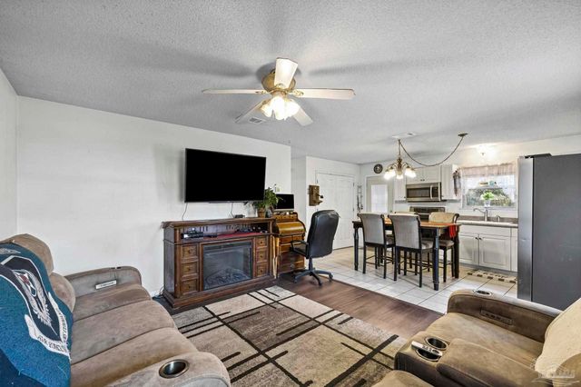 5313 Tulsa Ct, Gulf Breeze, FL 32563