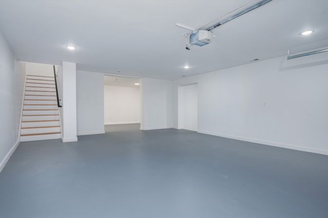 1001 Glenview Dr, Nashville, TN 37206