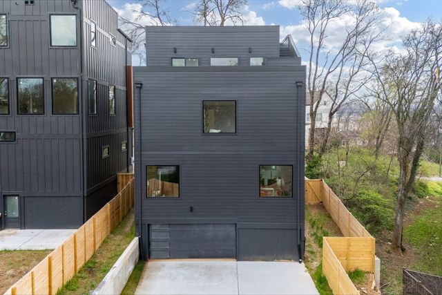 1001 Glenview Dr, Nashville, TN 37206