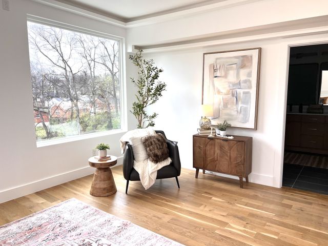 1001 Glenview Dr, Nashville, TN 37206