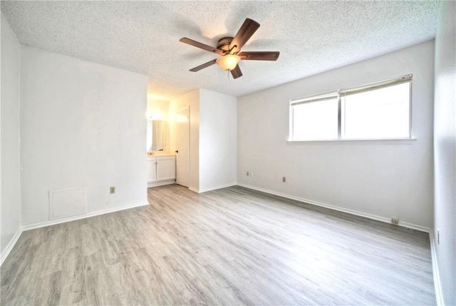 1509 Sagebrush DR, Round Rock, TX 78681