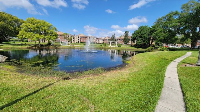 4400 THORNBRIAR LANE 201, Orlando, FL 32822