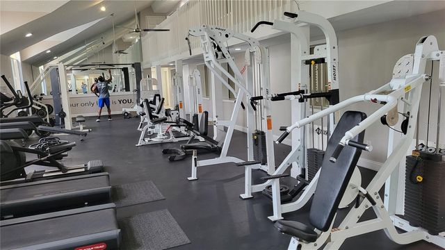 4400 THORNBRIAR LANE 201, Orlando, FL 32822