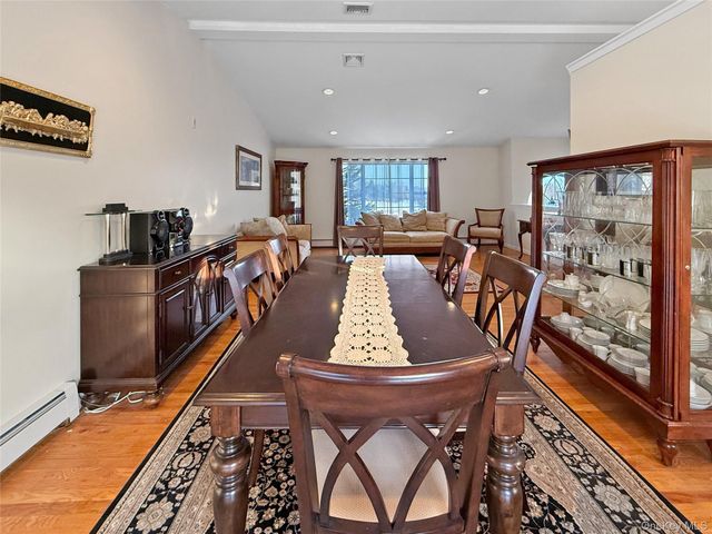 22 Sharon Drive, Middletown, NY 10941