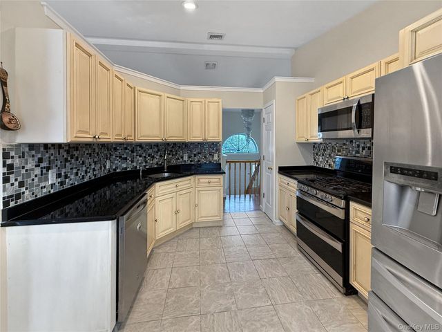 22 Sharon Drive, Middletown, NY 10941