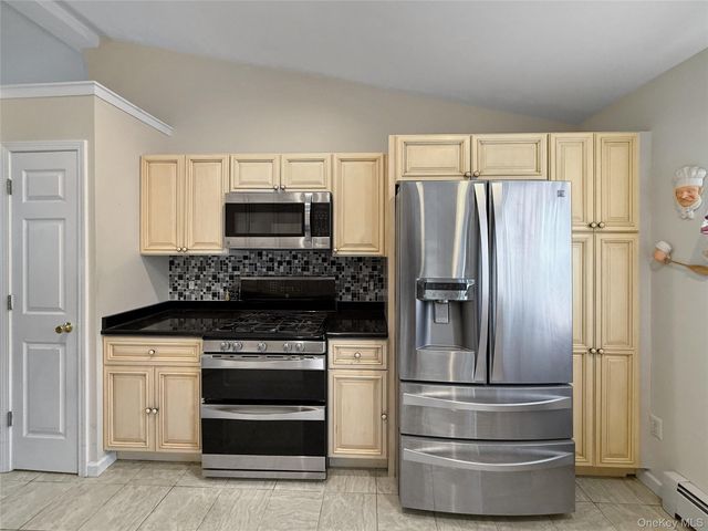 22 Sharon Drive, Middletown, NY 10941