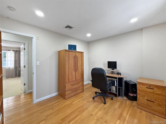 22 Sharon Drive, Middletown, NY 10941