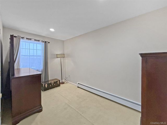 22 Sharon Drive, Middletown, NY 10941